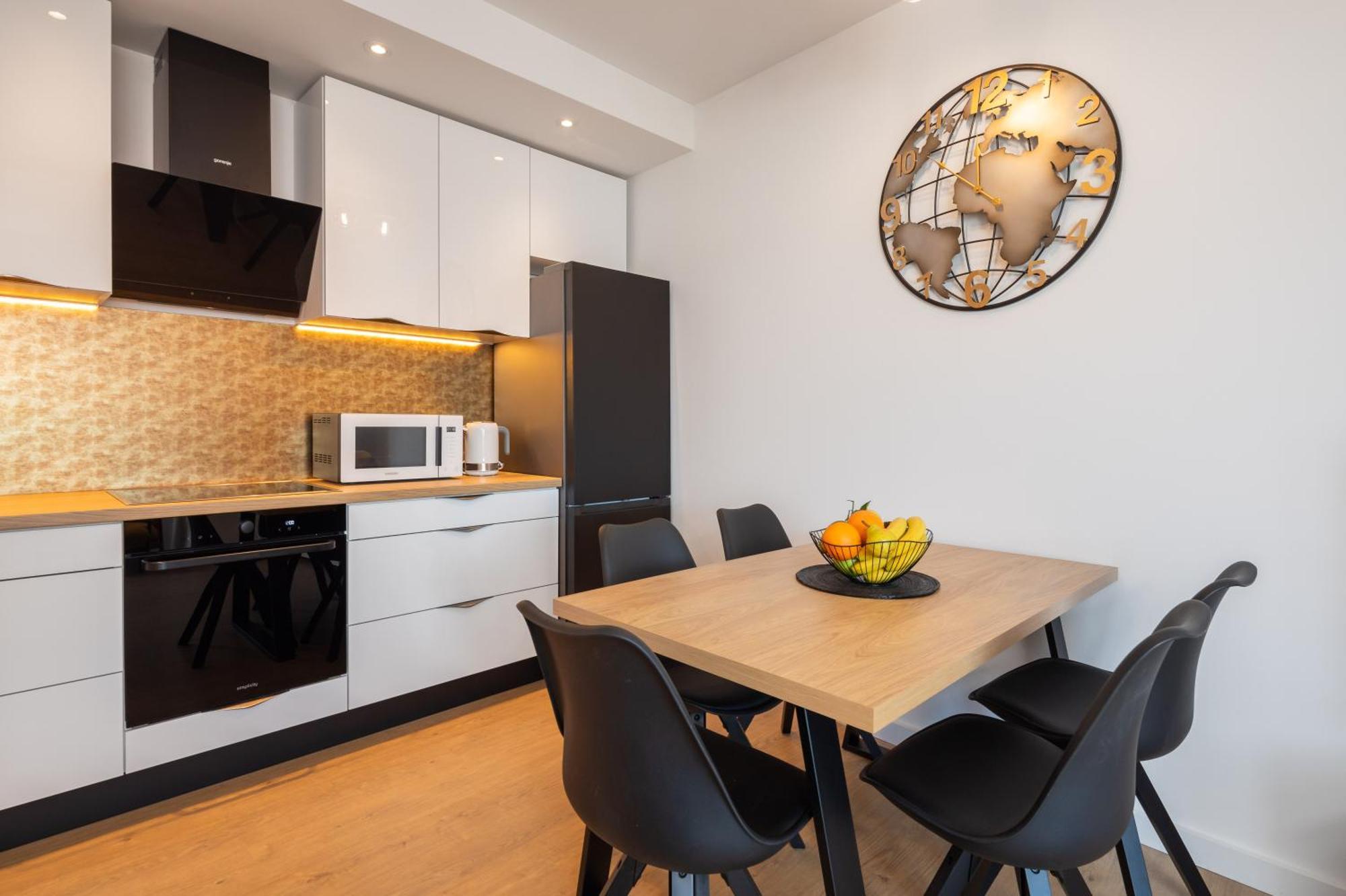 East Side Apartment Omiš Extérieur photo