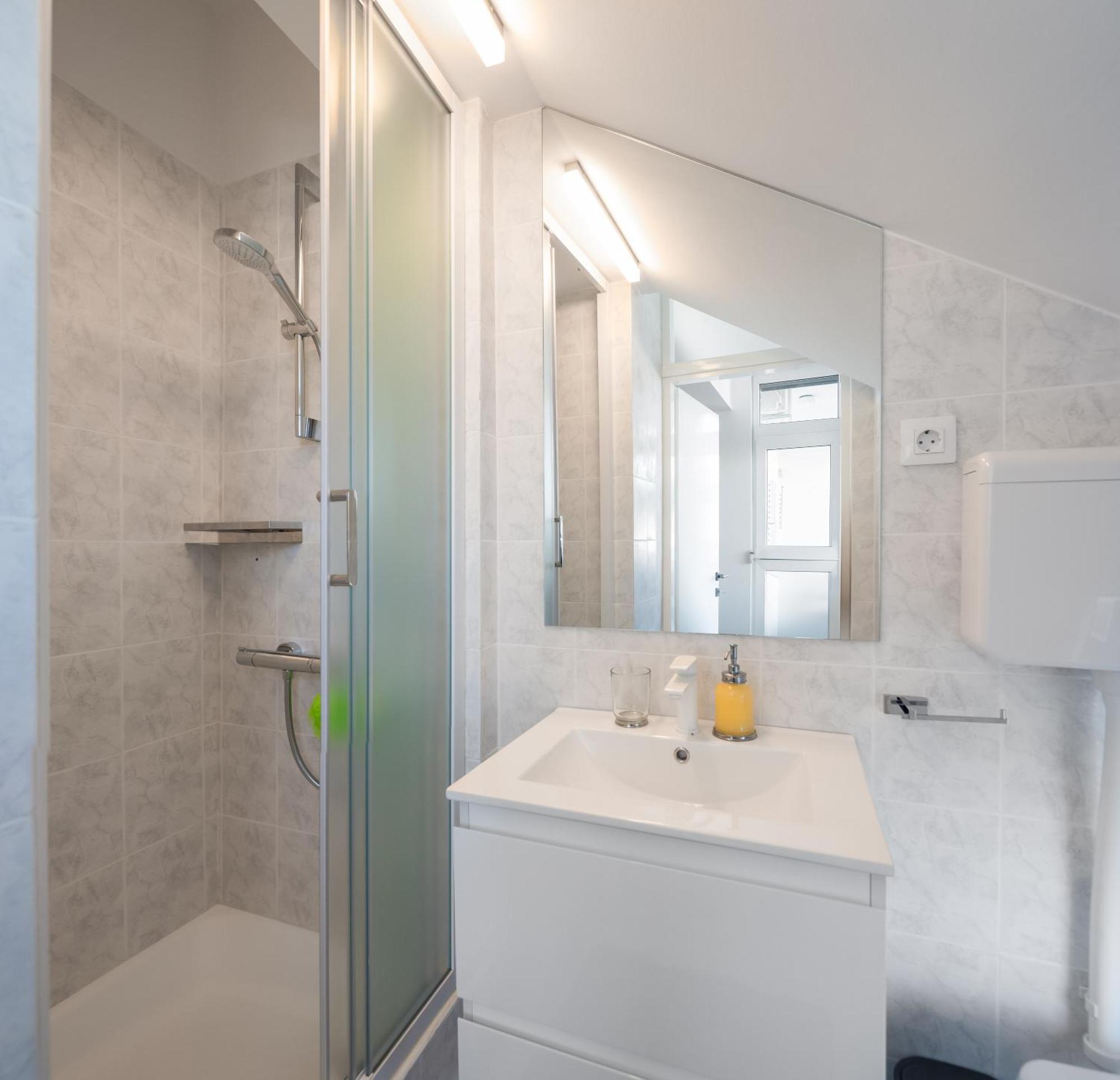 East Side Apartment Omiš Extérieur photo